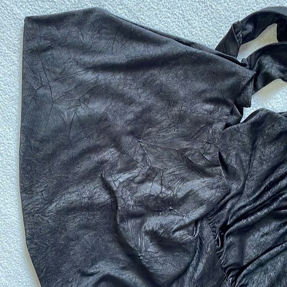 Moda Dress Top w/ Plunging Neckline, Open Back & Subtle Designs (Size: Small) - Picture 15 of 15